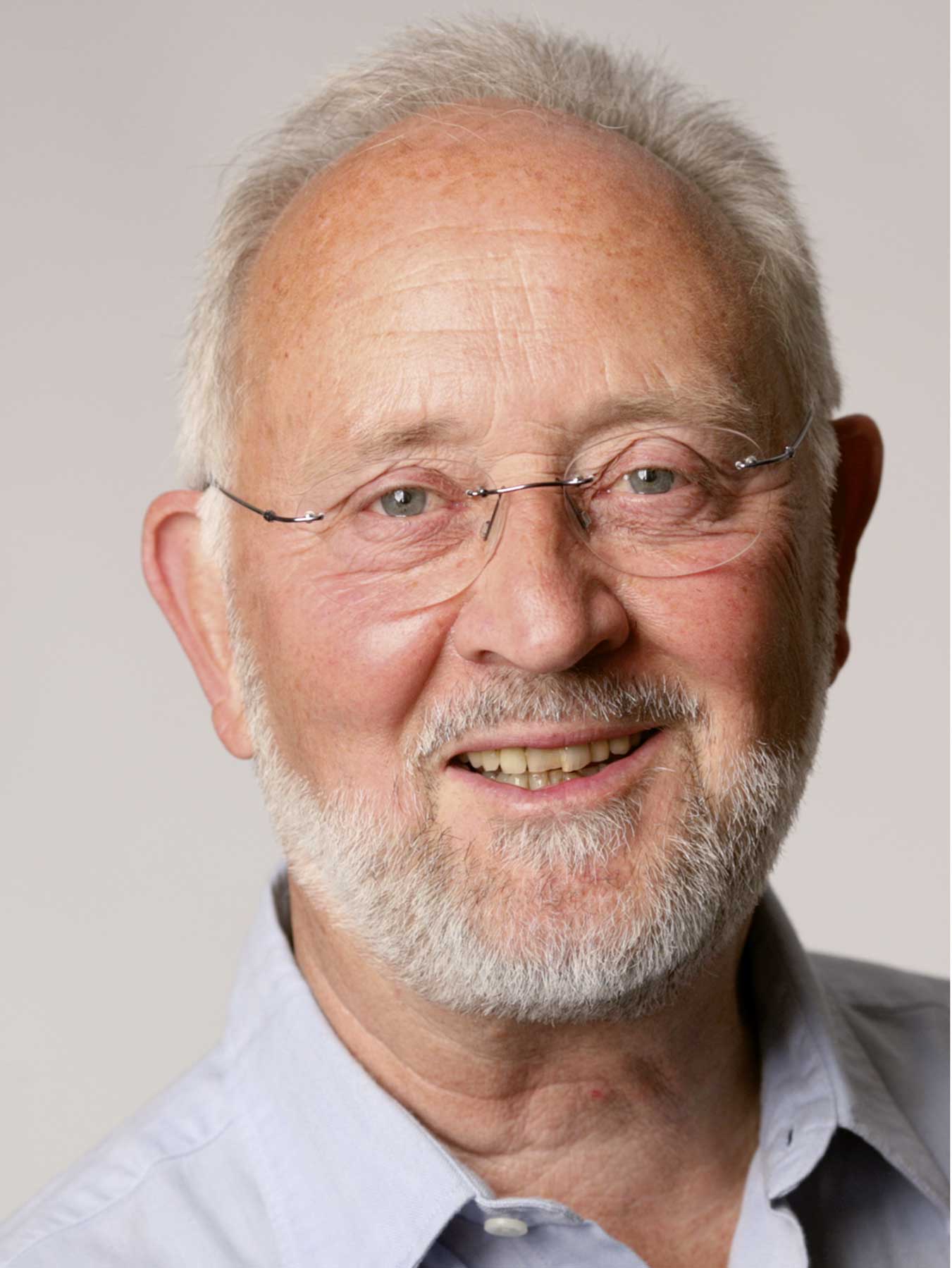 Karl L Holtz