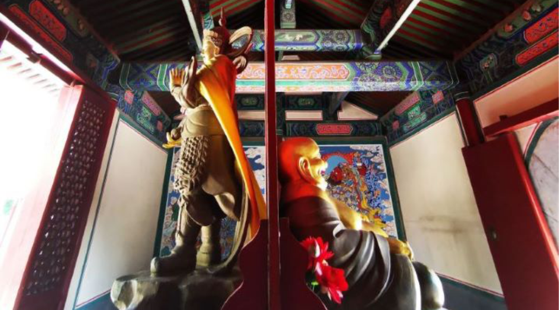 China-Bashing vs. China-Loving -statt eines Jahresrückblicks-
